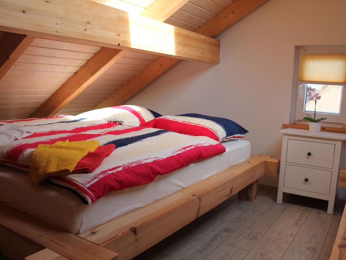 Comfy Farmhouse In Brusow With Garden Kröpelin Buitenkant foto